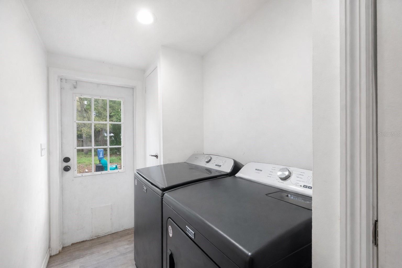 LAKEWOOD ACRES SUB - Residential