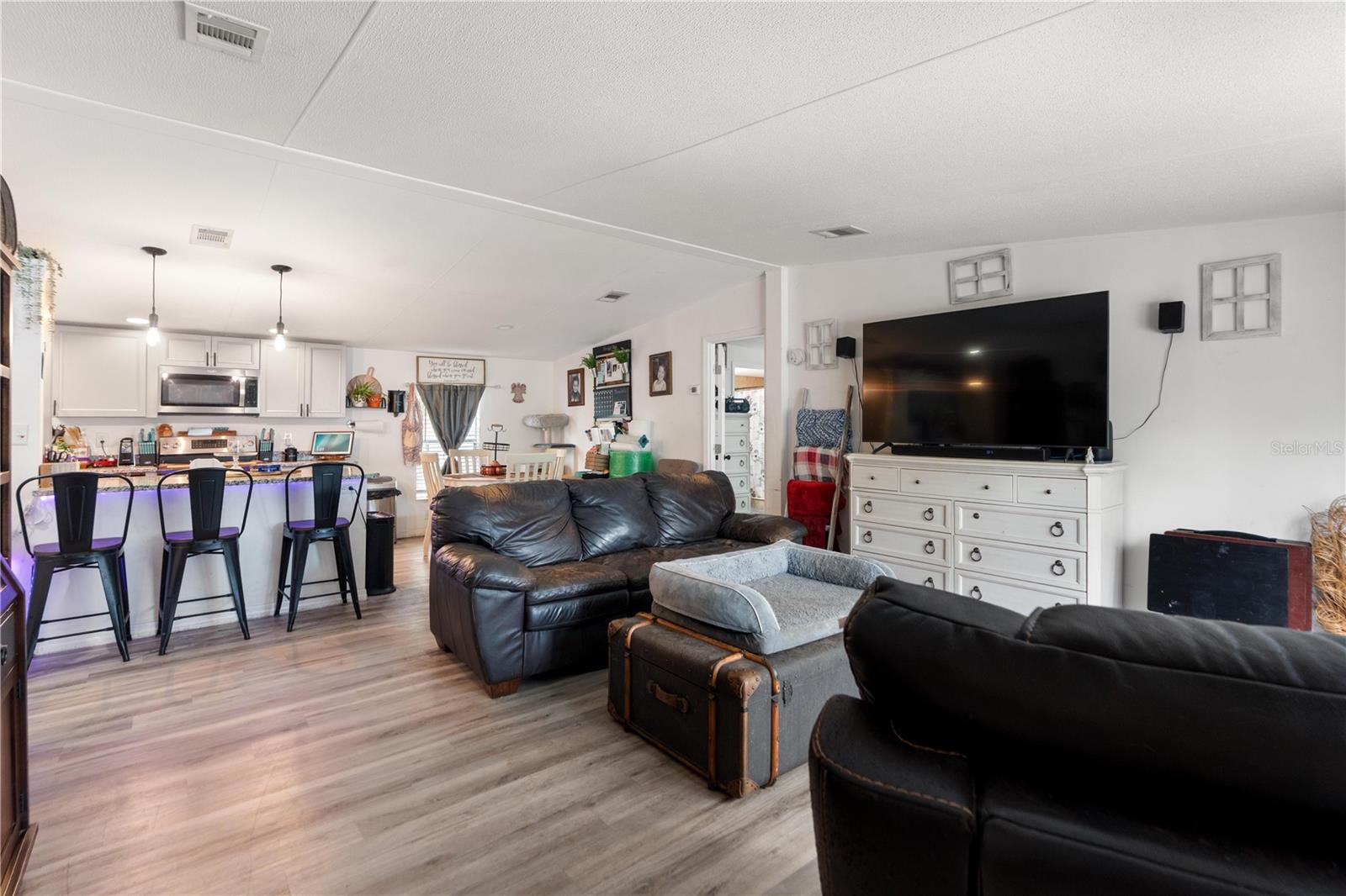 LAKEWOOD ACRES SUB - Residential