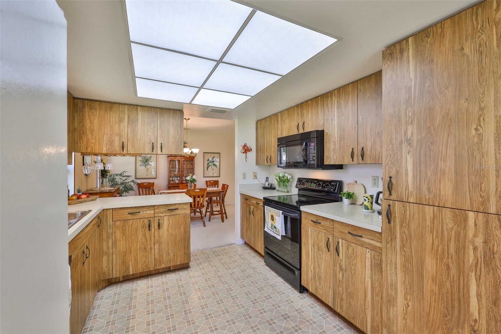 LANCASTER III CONDO - Residential