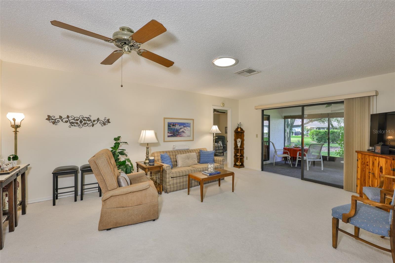 LANCASTER III CONDO - Residential