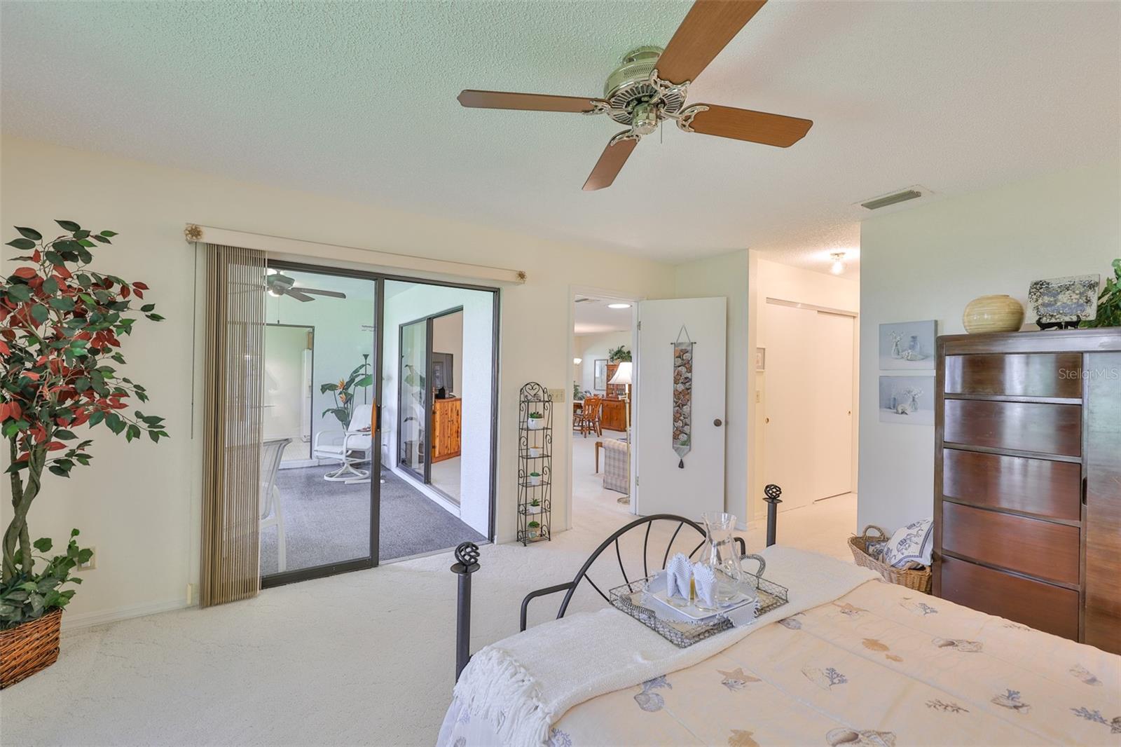 LANCASTER III CONDO - Residential