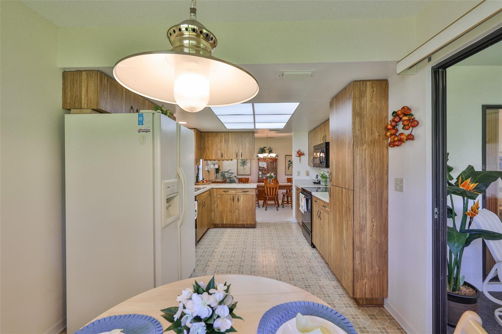 LANCASTER III CONDO - Residential