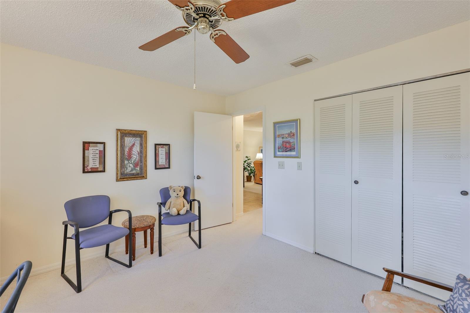 LANCASTER III CONDO - Residential
