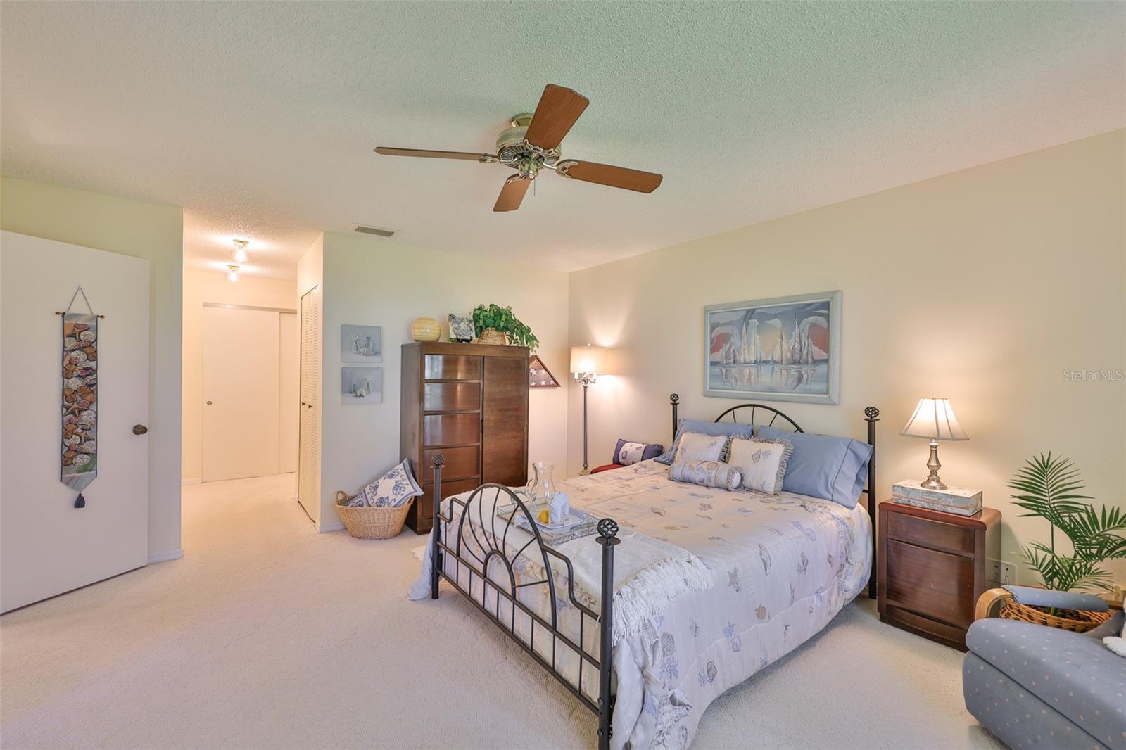 LANCASTER III CONDO - Residential