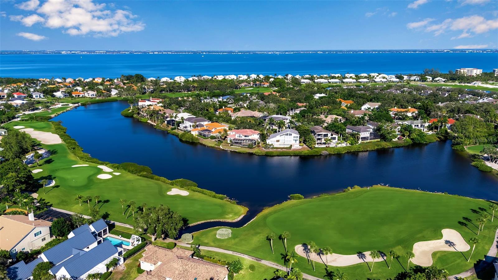 BAY ISLES - Residential