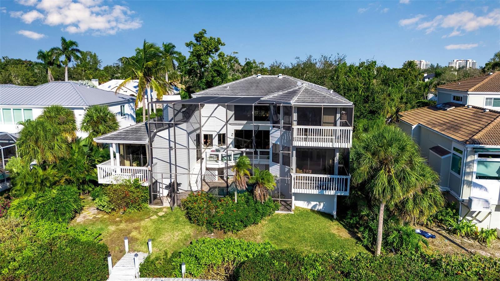 BAY ISLES - Residential