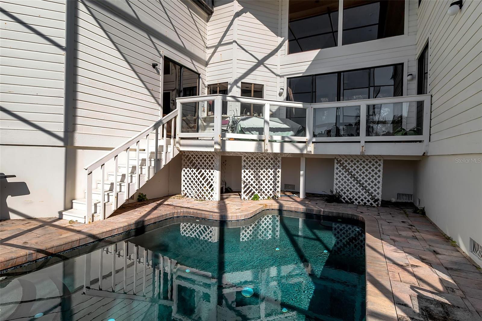 BAY ISLES - Residential