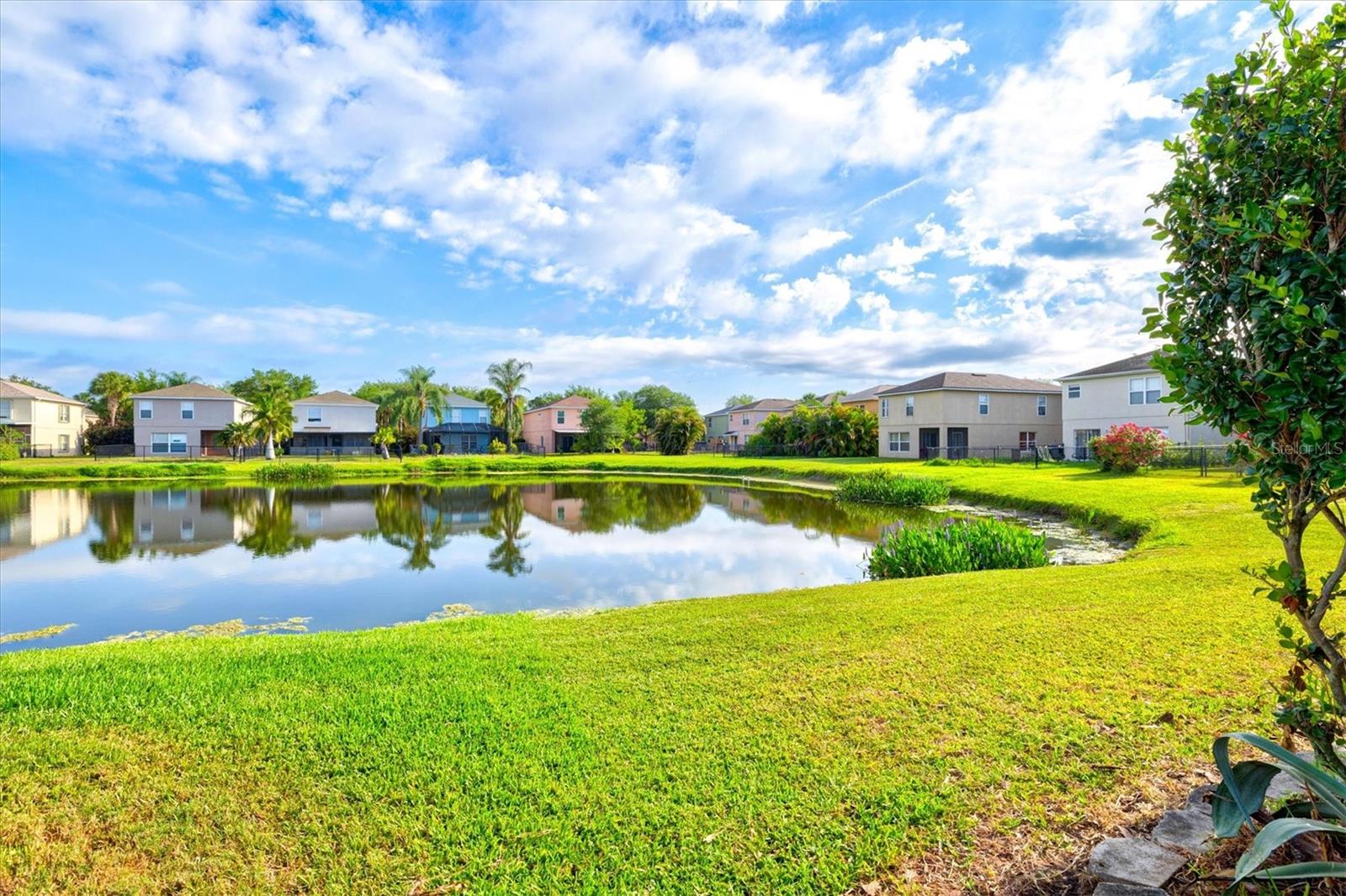 LIGHTHOUSE COVE AT HERITAGE HARBOUR UN 1 - Residential