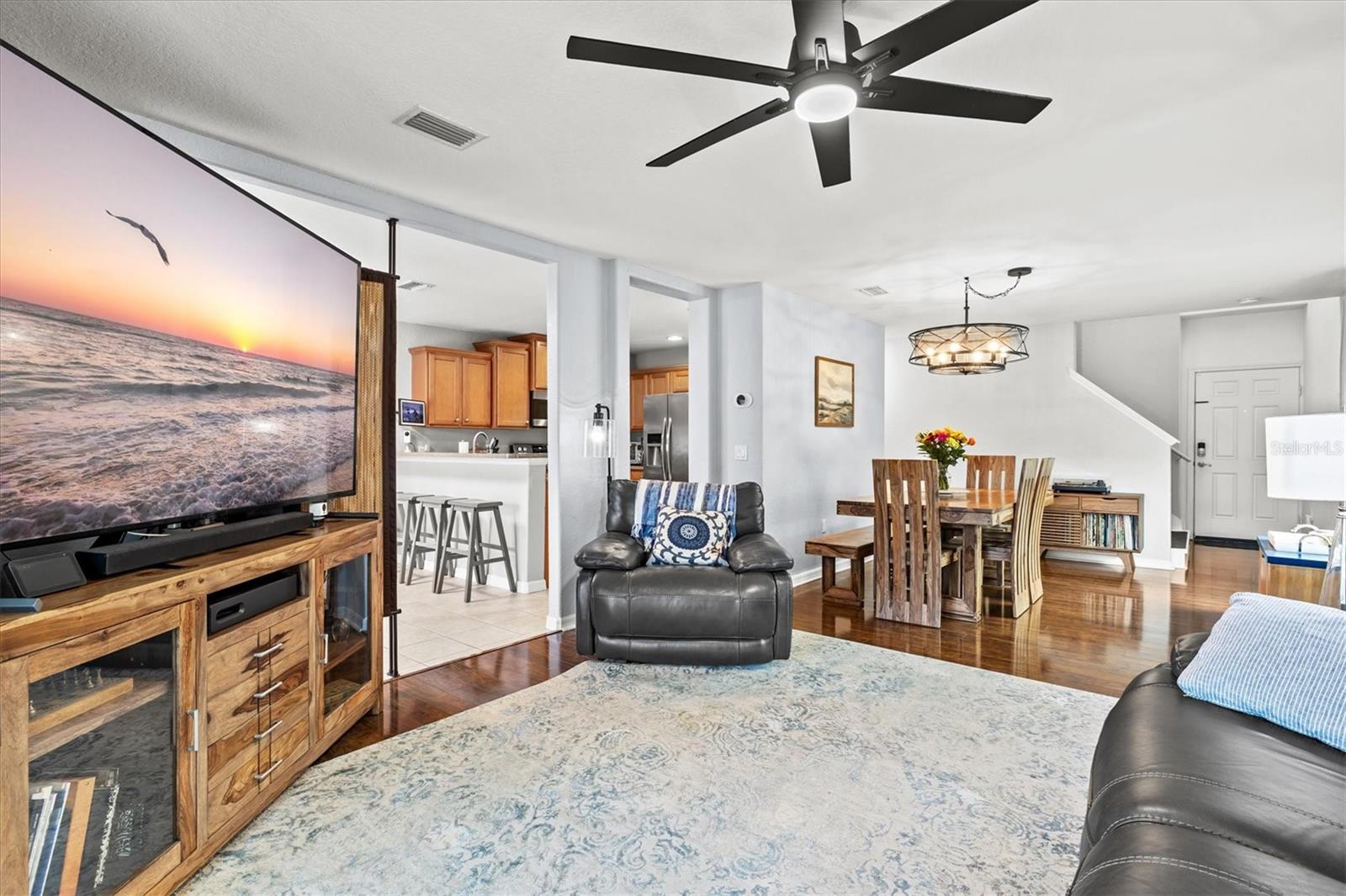 LIGHTHOUSE COVE AT HERITAGE HARBOUR UN 1 - Residential