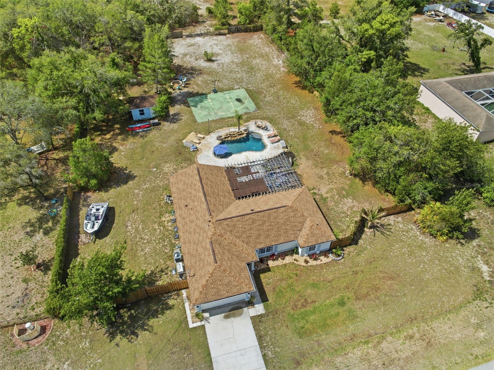 ROYAL HIGHLANDS - Residential