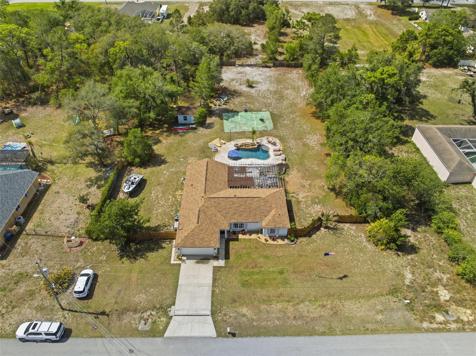 ROYAL HIGHLANDS - Residential