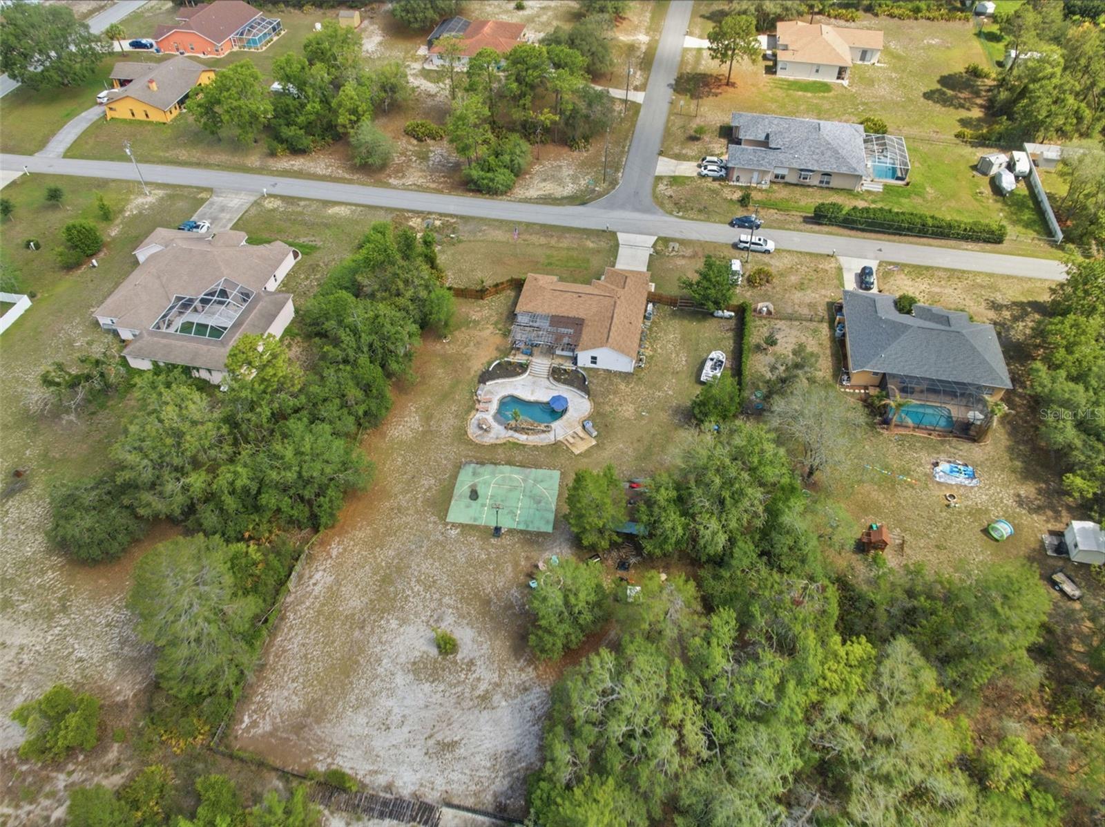 ROYAL HIGHLANDS - Residential