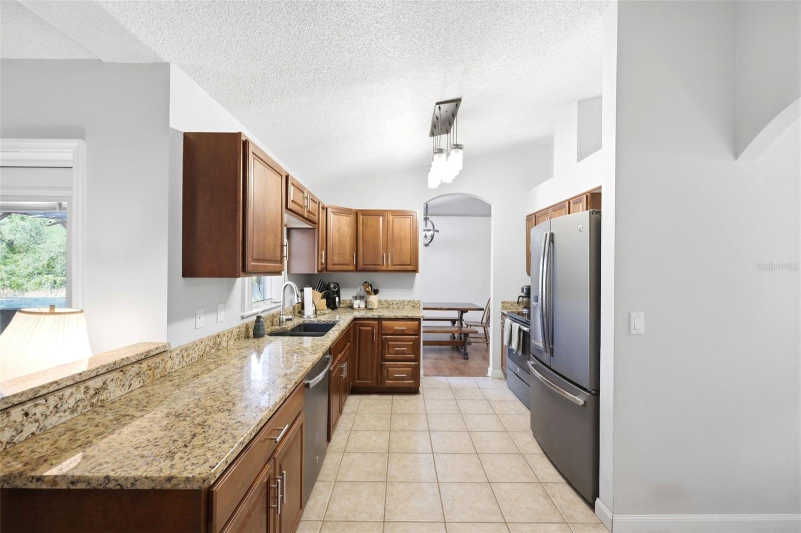 ROYAL HIGHLANDS - Residential