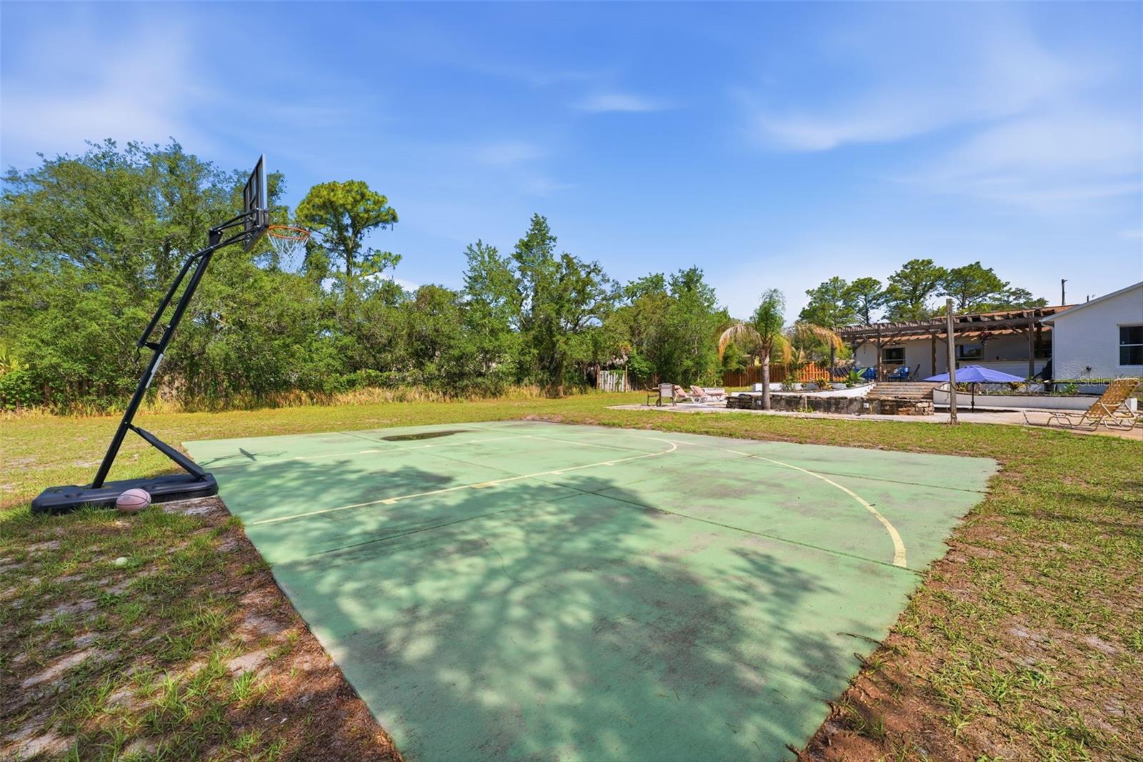 ROYAL HIGHLANDS - Residential