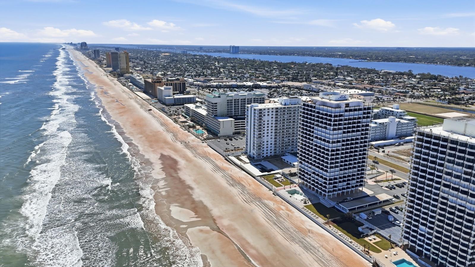 ALIKI CONDO - Residential