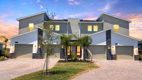 Photo of 1149 Drop Lane #704, Davenport, FL 33896 (MLS # O6404817)