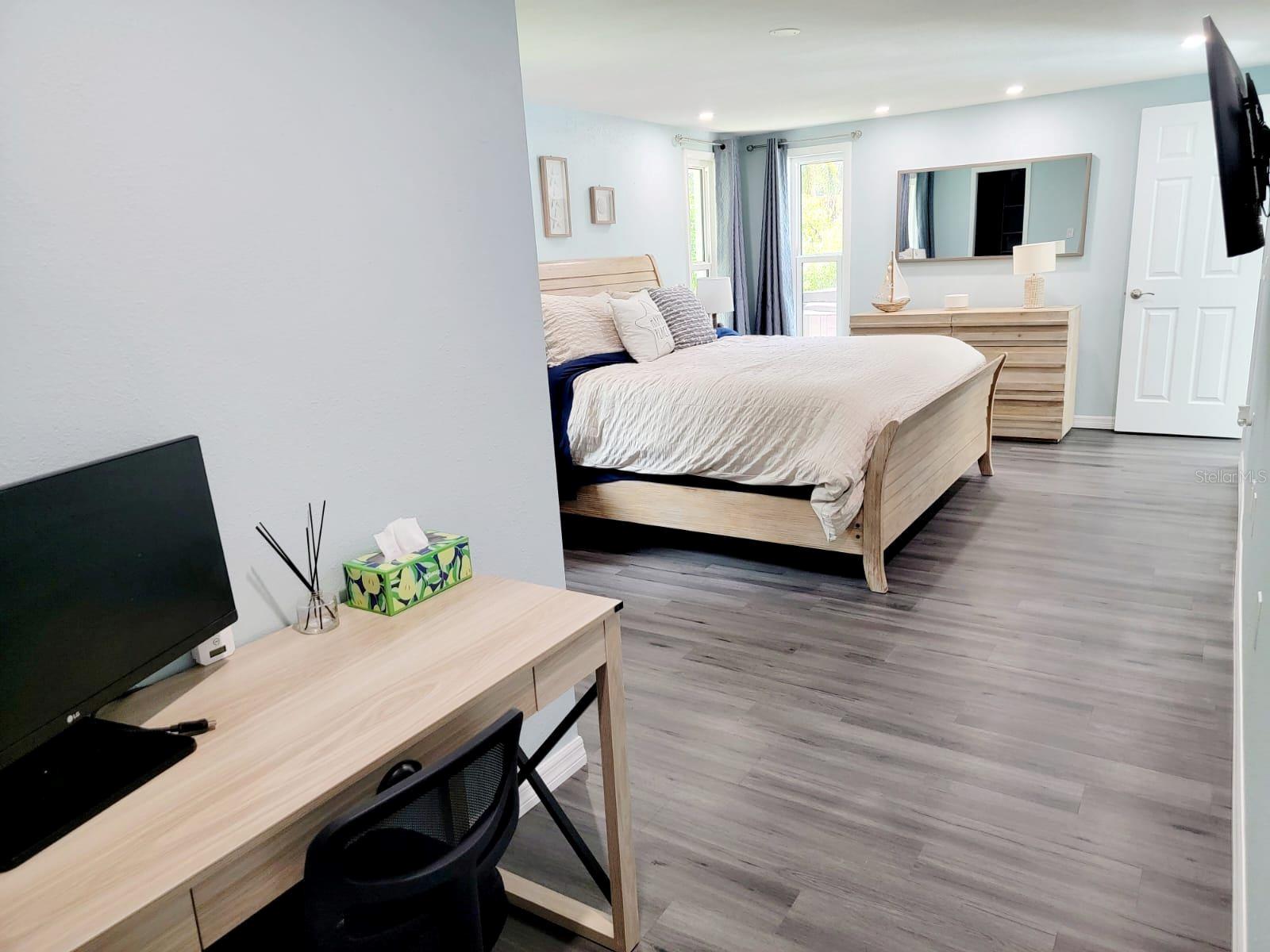 RIDGEWOOD - Residential