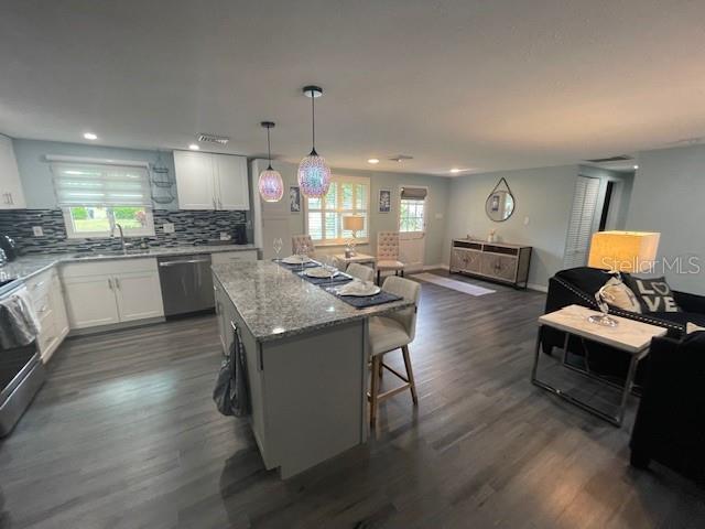 RIDGEWOOD - Residential