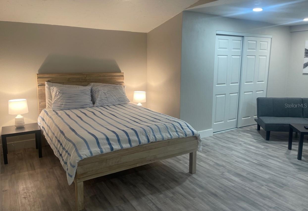 RIDGEWOOD - Residential