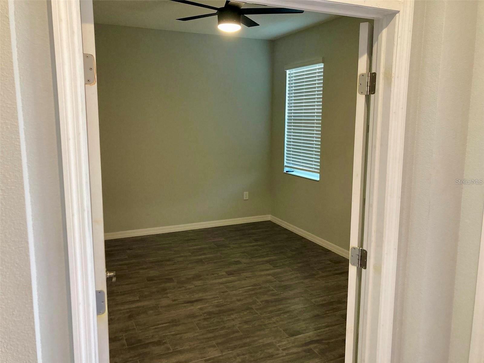 HARBOR SHORES - Residential Lease