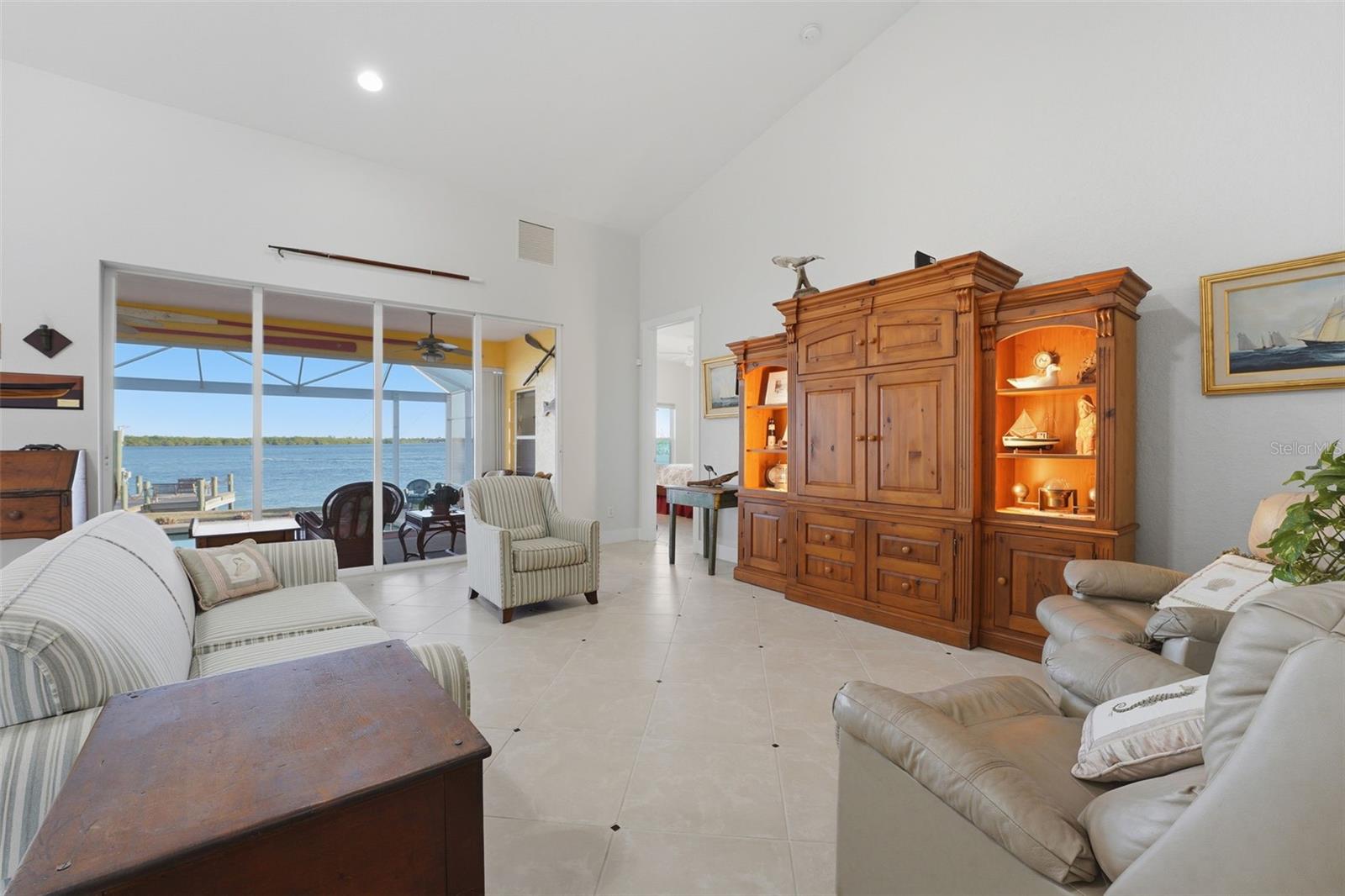 HARBOUR HEIGHTS - Residential