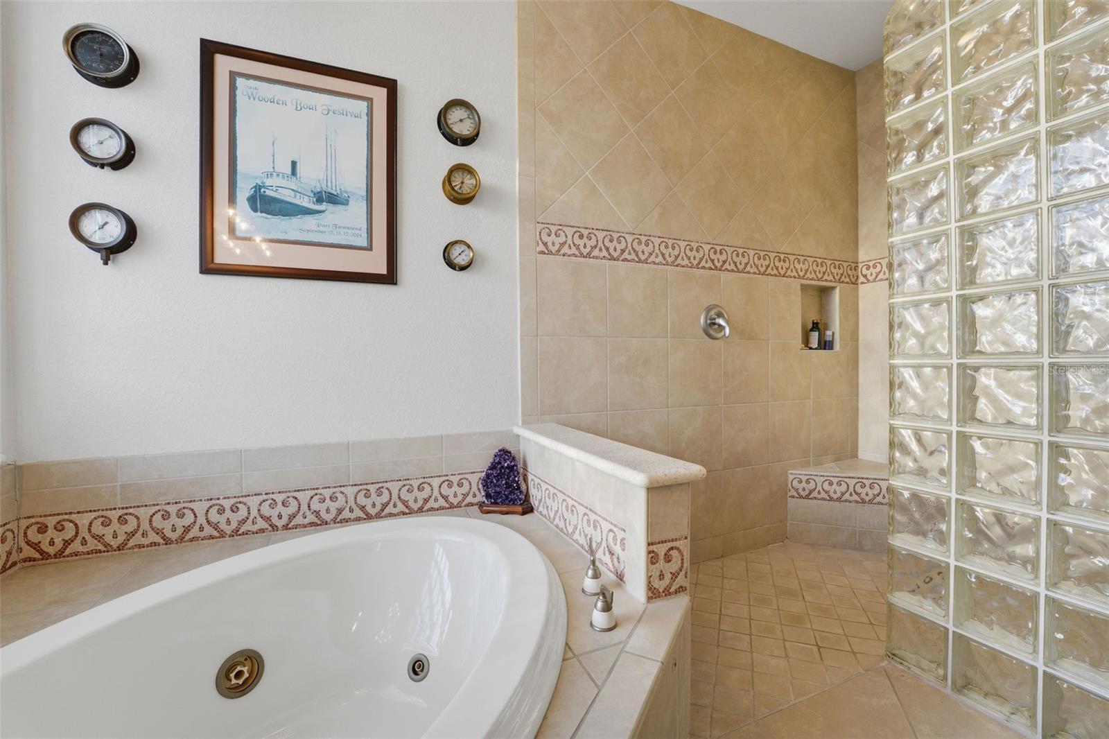 HARBOUR HEIGHTS - Residential