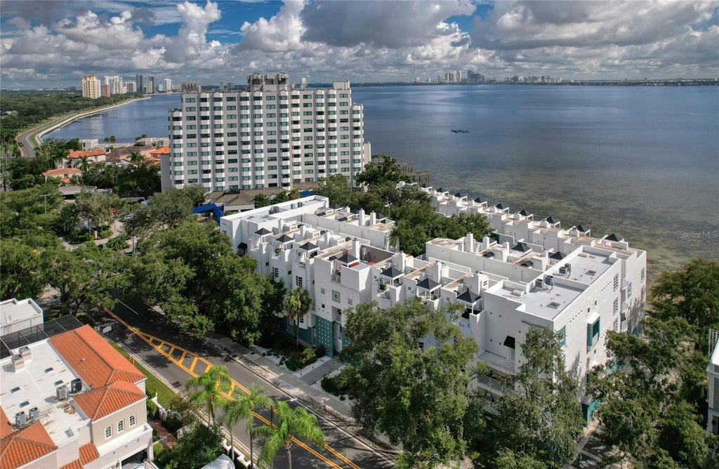 Photo of 4950 Bayshore Boulevard #16, Tampa, FL 33611 (MLS # TB8543083)