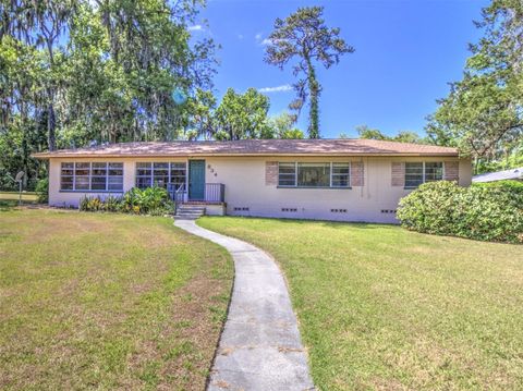 834 NE 10TH AVENUE OCALA FL 34470