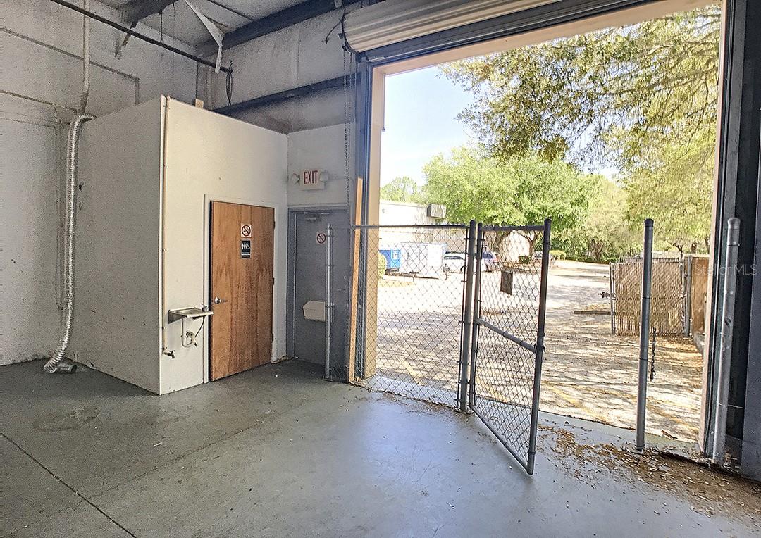 TROPIC PARK - Commercial Lease