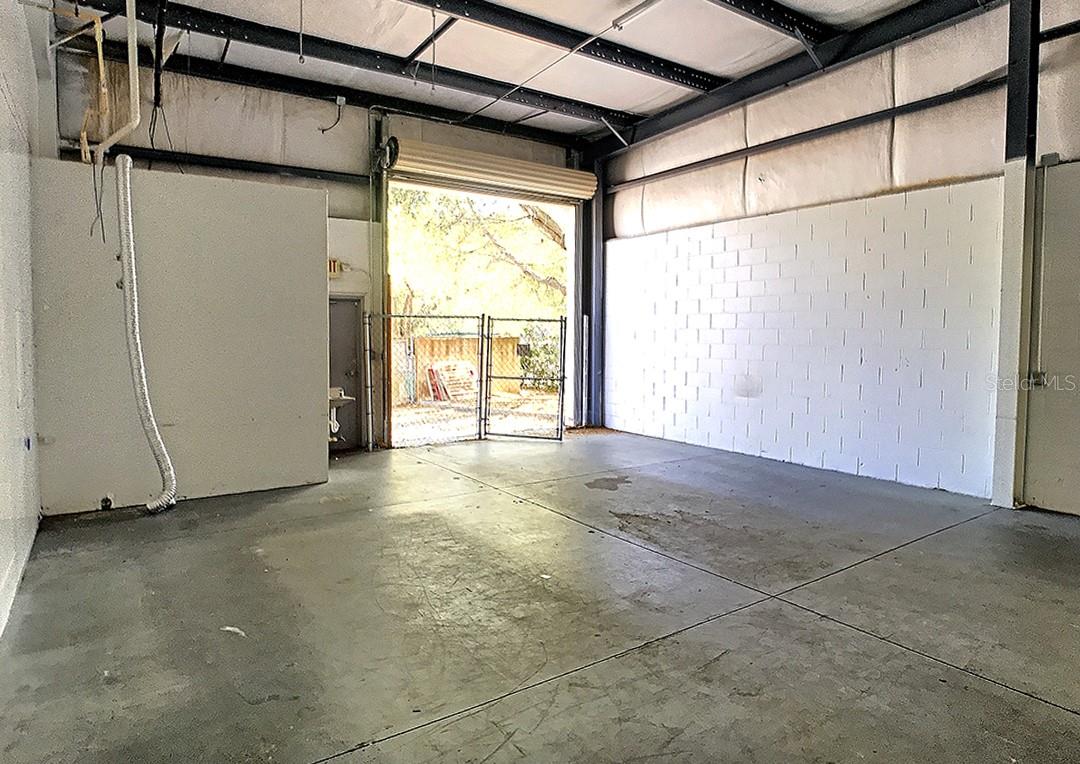 TROPIC PARK - Commercial Lease