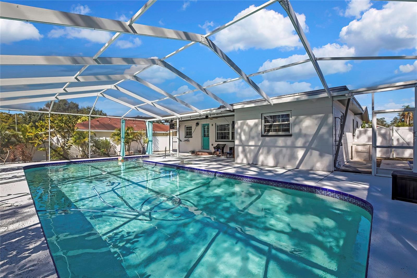 RIVIERA SUB - Residential