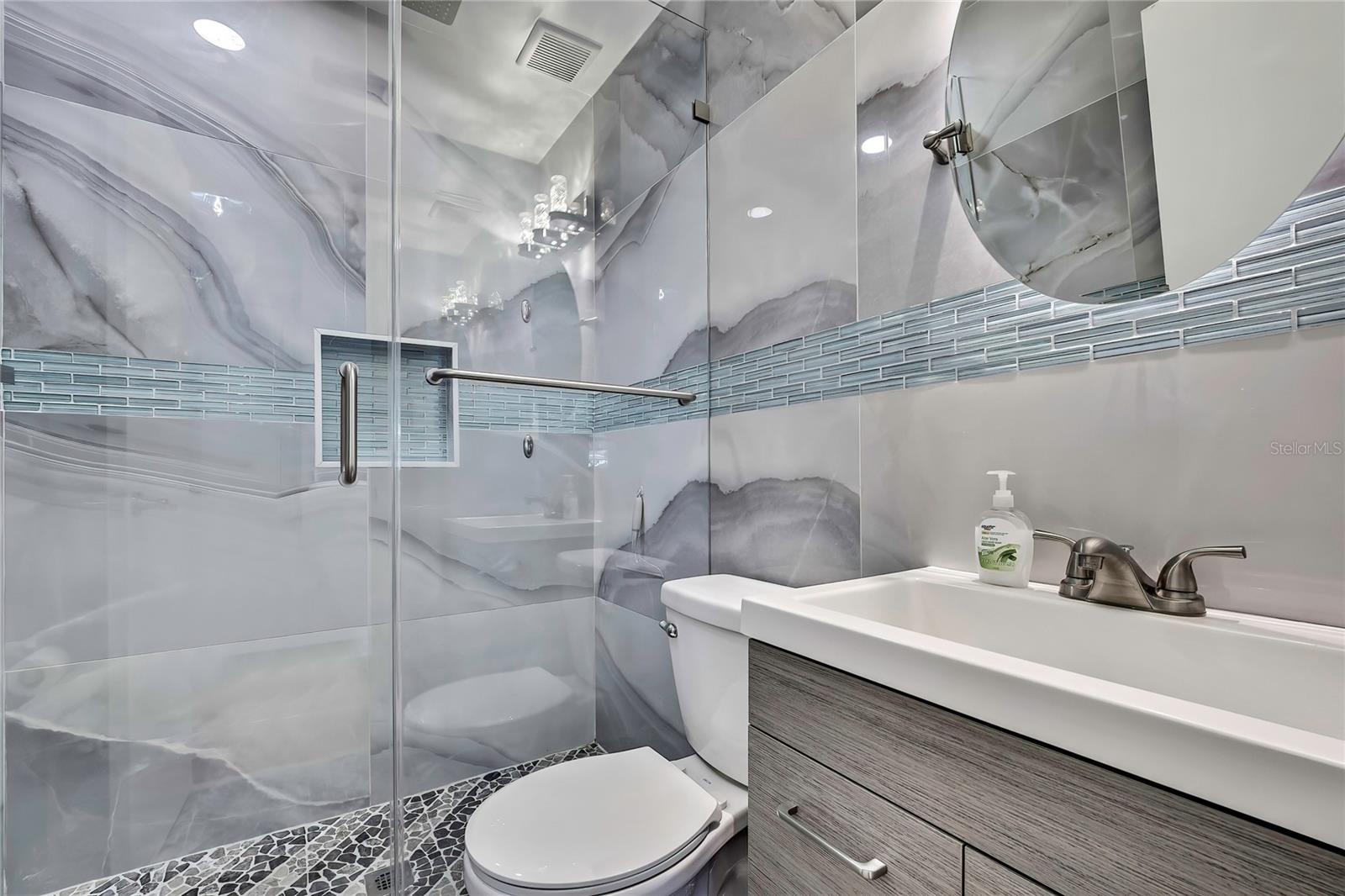 RIVIERA SUB - Residential