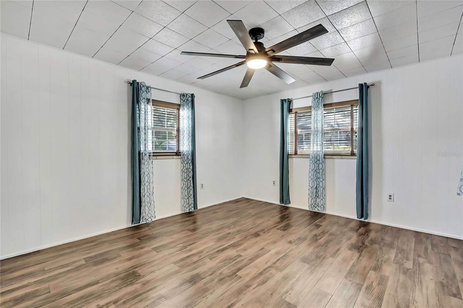 RIVIERA SUB - Residential