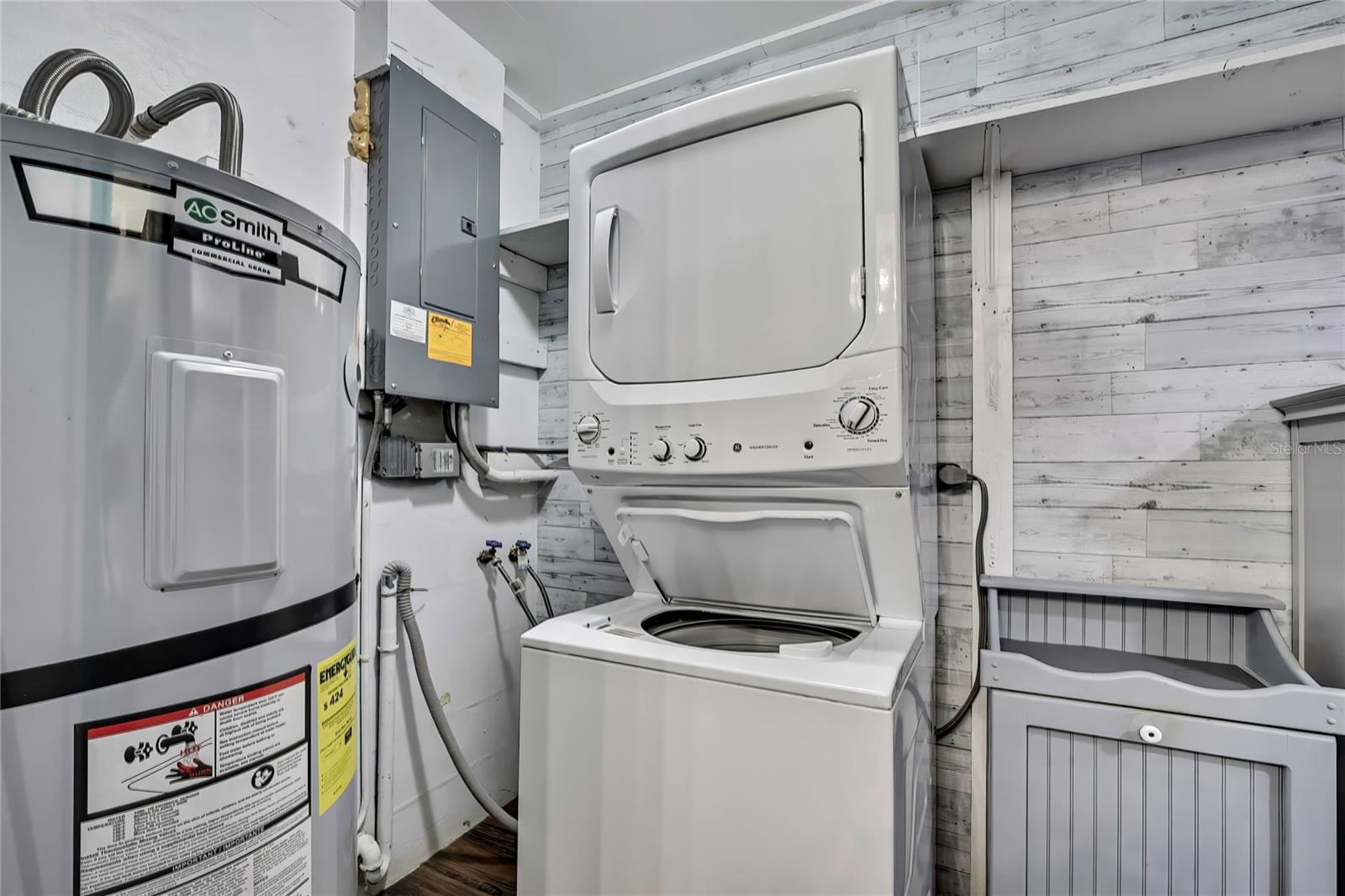 RIVIERA SUB - Residential