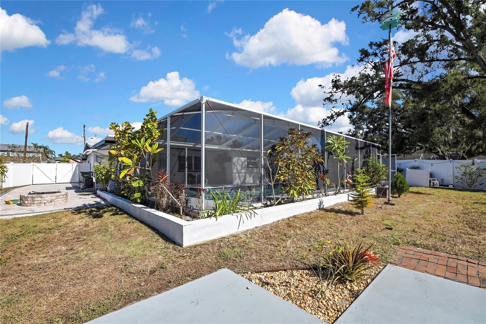 RIVIERA SUB - Residential