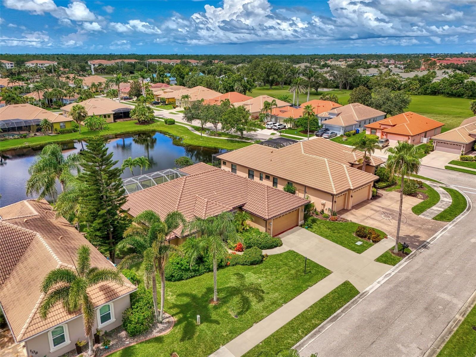 104 LA PALMA COURT