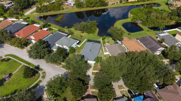 12321 ADVENTURE DR, RIVERVIEW, FL 33579 - Image d2433dfd3b745e79fc7c036b4b7ab420/3257560335