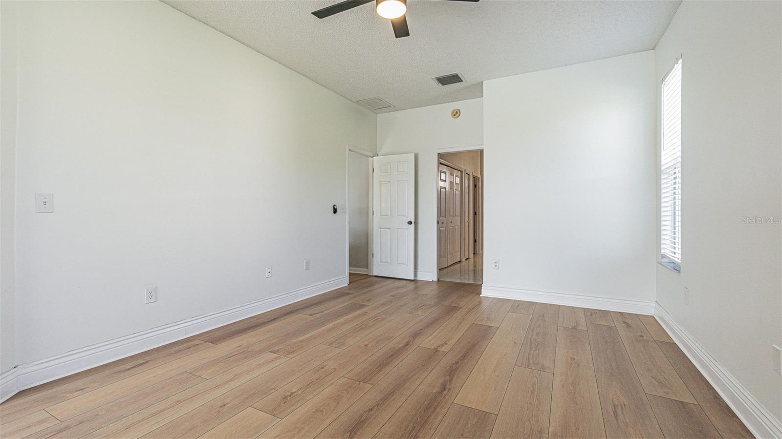 NORTHWOOD - Residential