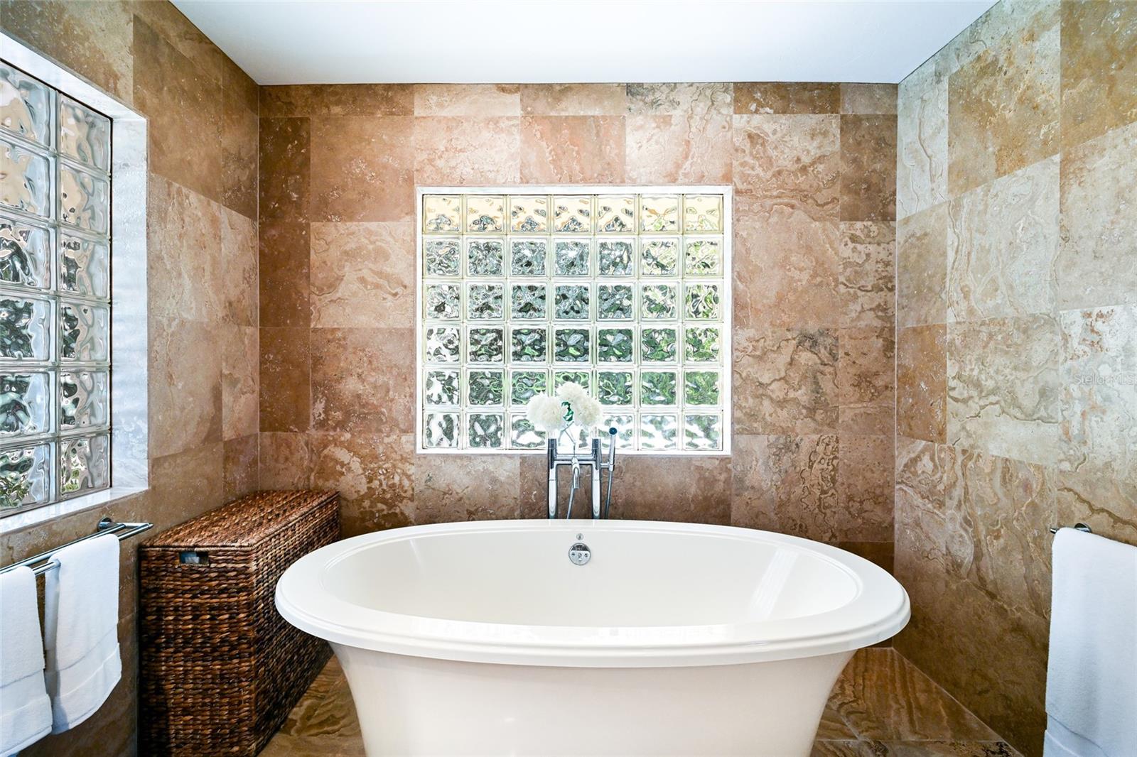 BIRD KEY SUB - Residential