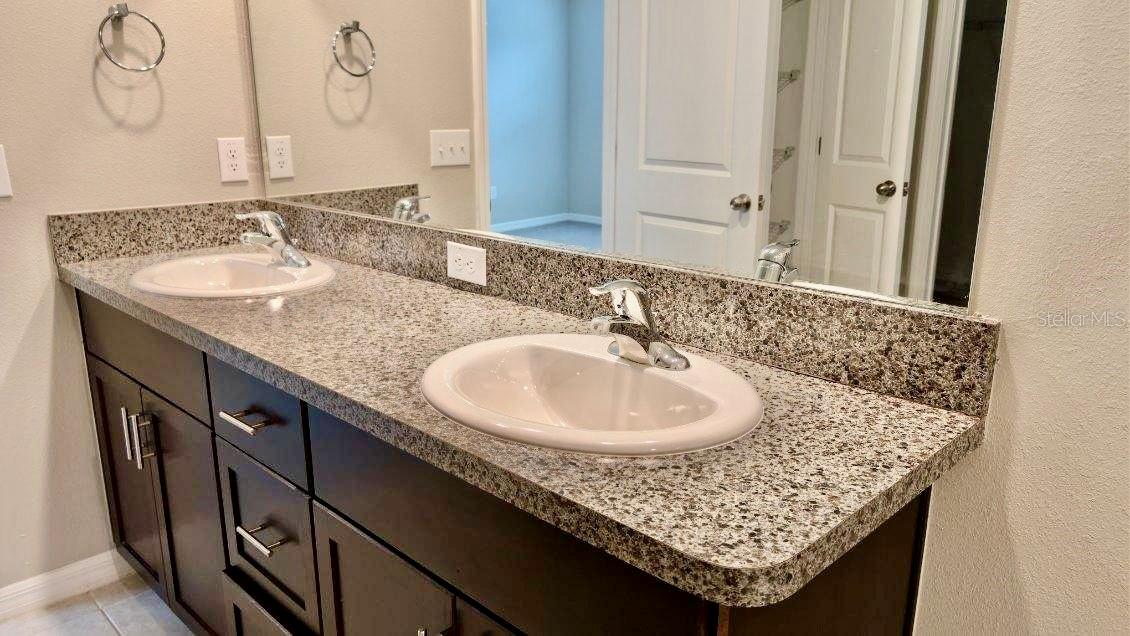 CONN ERTON VILLAGE 2 PRCL 219 - Residential Lease