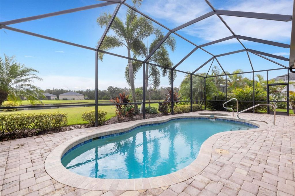 Photo of 2516 163rd Terrace E, Parrish, FL 34219 (MLS # A4668341)