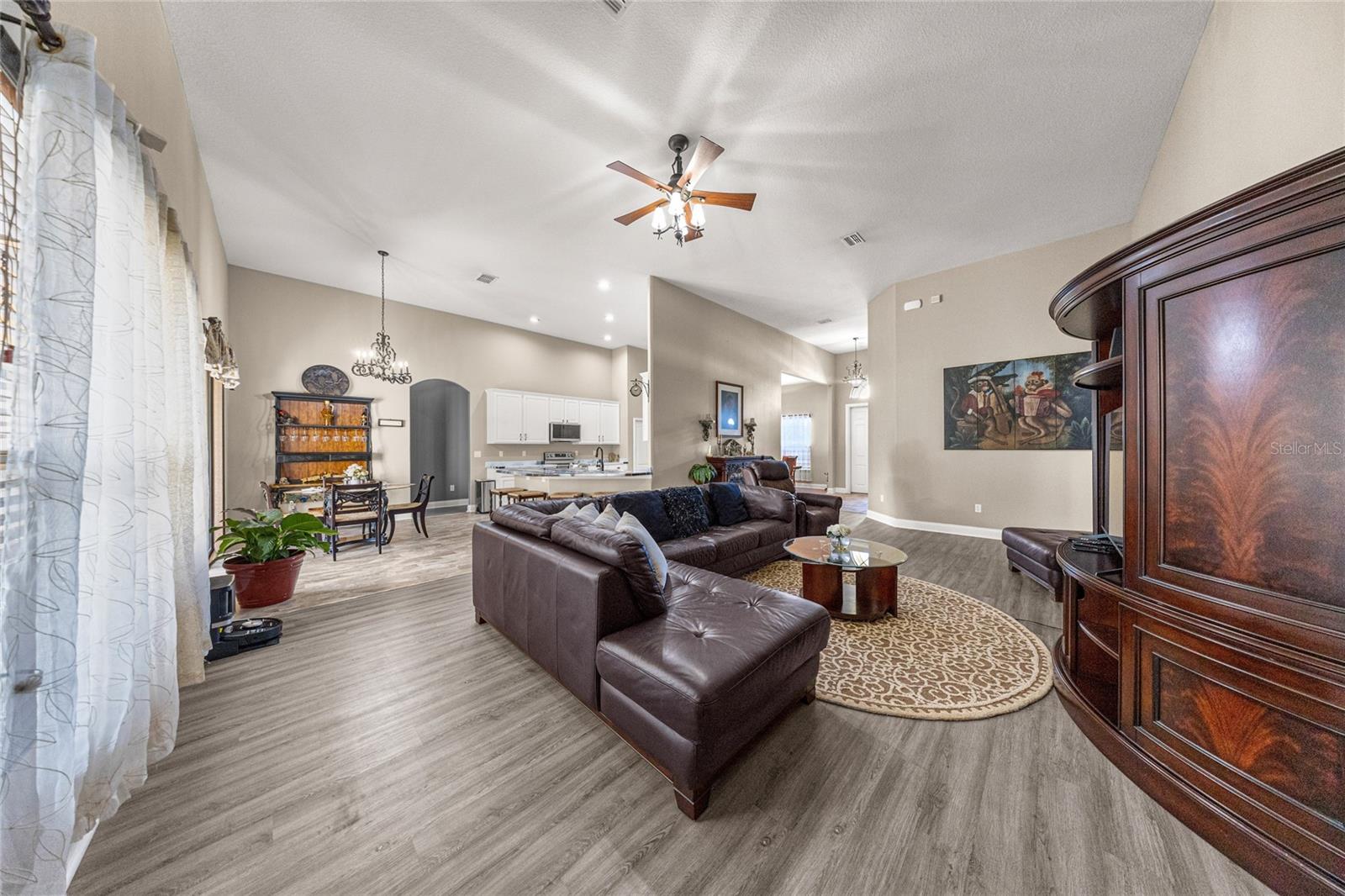 OCALA WATERWAY ESTATE - Residential