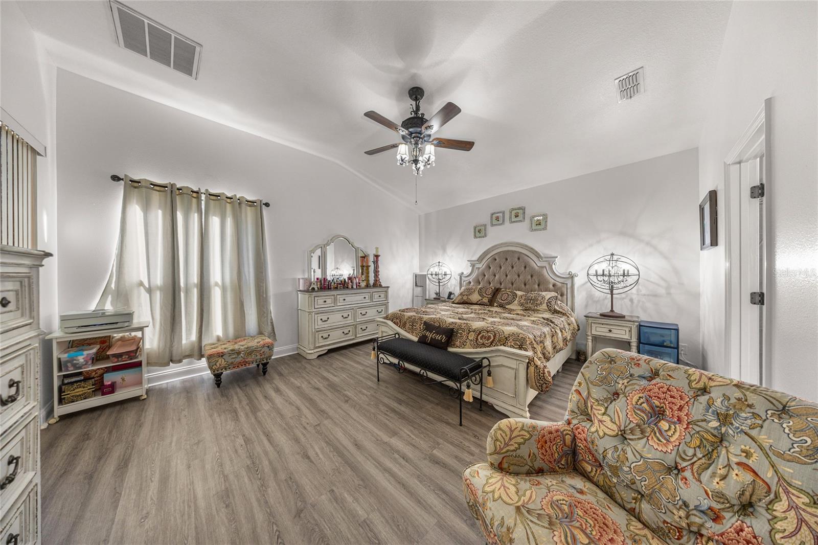 OCALA WATERWAY ESTATE - Residential