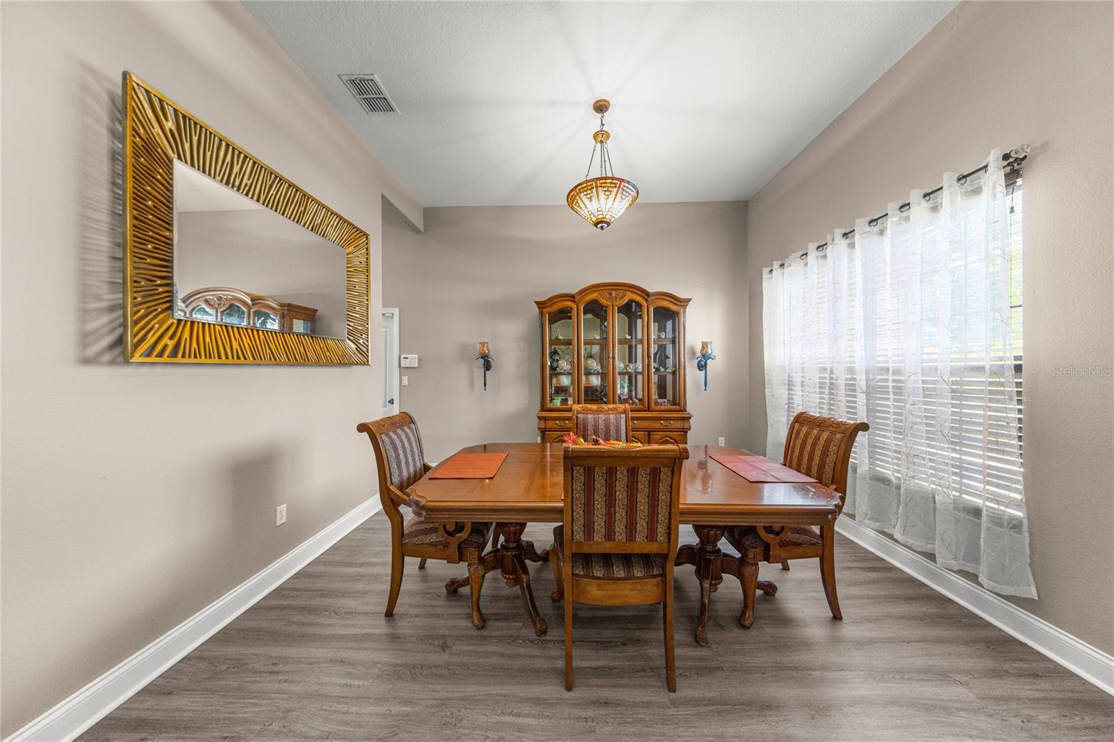 OCALA WATERWAY ESTATE - Residential