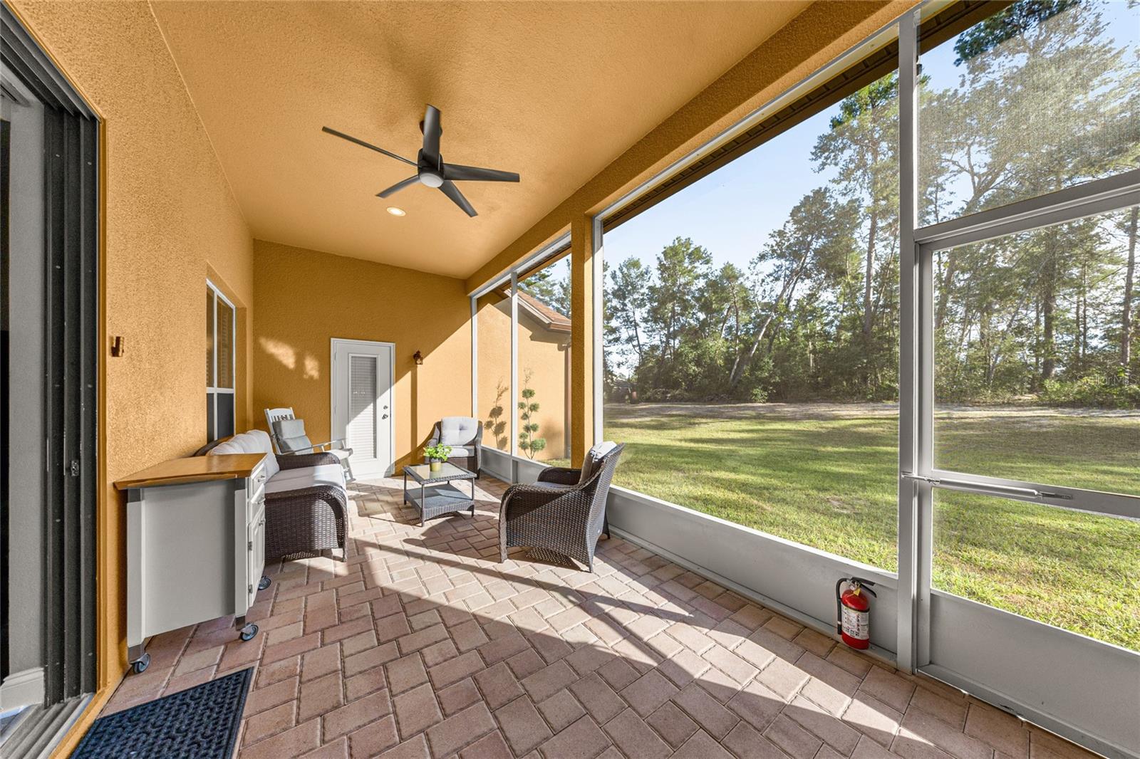OCALA WATERWAY ESTATE - Residential