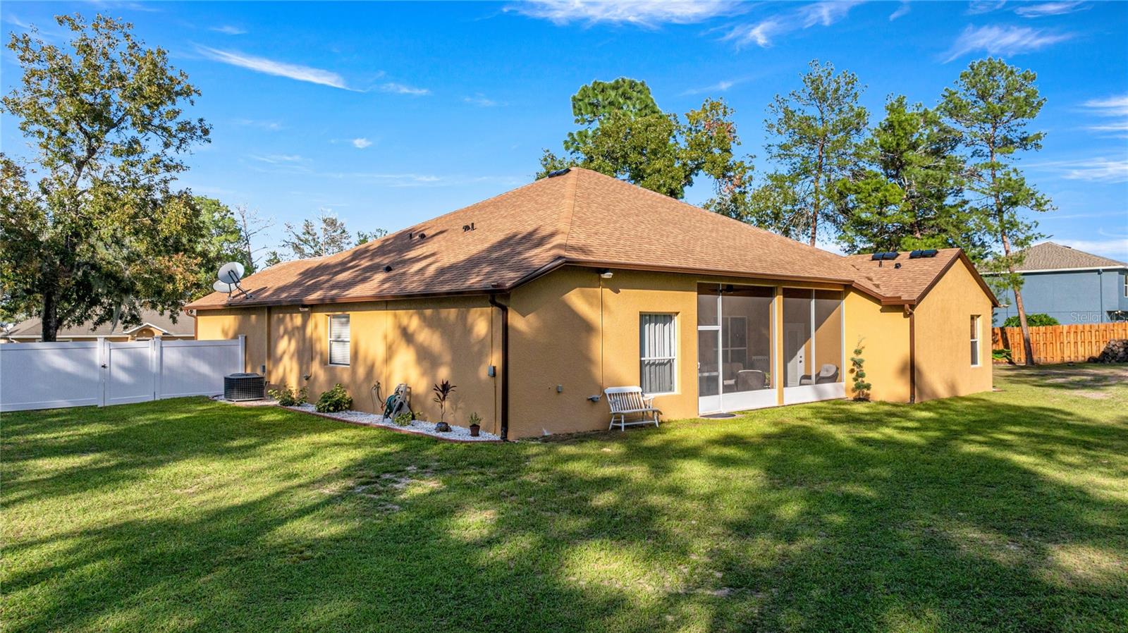 OCALA WATERWAY ESTATE - Residential