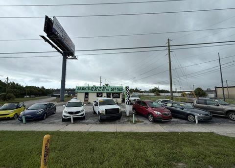 8830 US-19 PORT RICHEY FL 34668