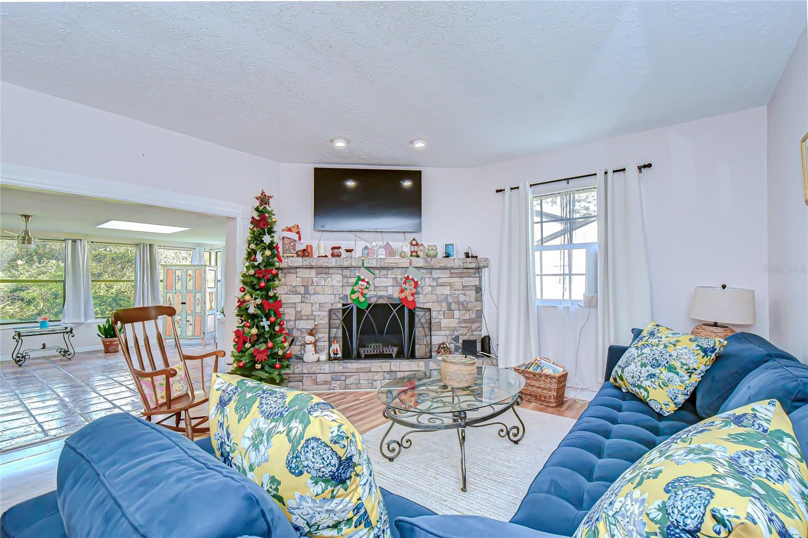 SADDLEBROOK - Residential