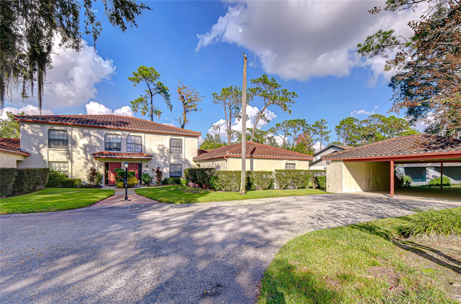 SADDLEBROOK - Residential