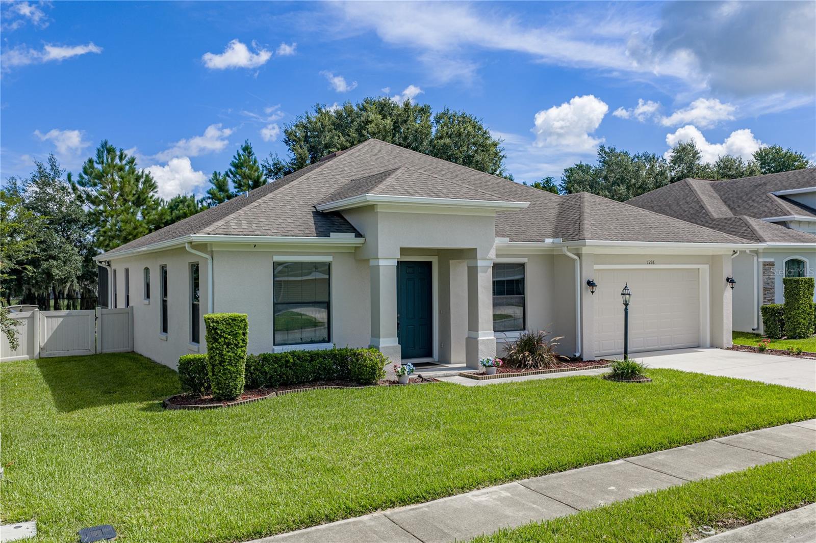 1236 EVERGREEN PARK CIRCLE